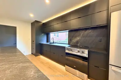 Duplex in Brantford