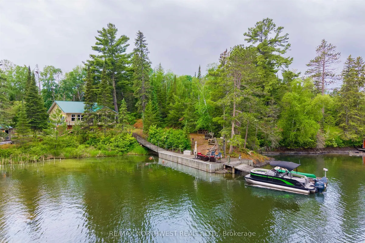 Detached in Kenora Remote Area