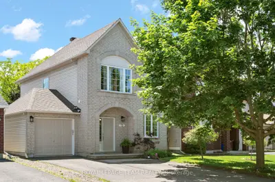 Detached in Barrhaven