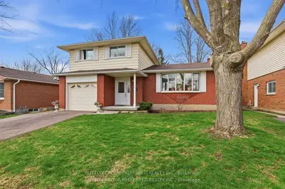Detached in London South