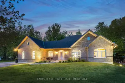 84 Thompson Lane, Kawartha Lakes, On L0k 1w0