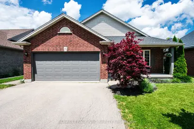 15 Arlene Street, St. Catharines, On L2s 4c9