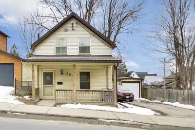 Detached in Brockville