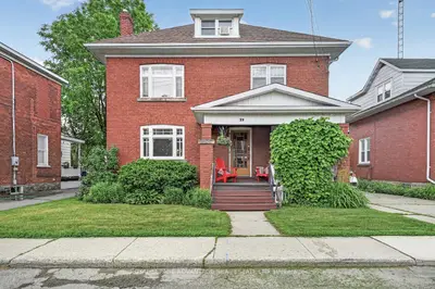Detached in Smiths Falls