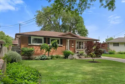 10 Wakelin Terrace, St. Catharines, On L2m 4k3