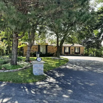 184 Dundas Street E, Hamilton, On L8n 2z7