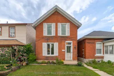 Detached in Guelph