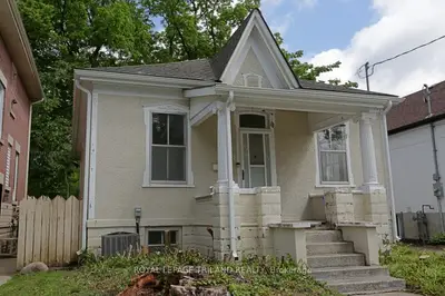 Detached in London South