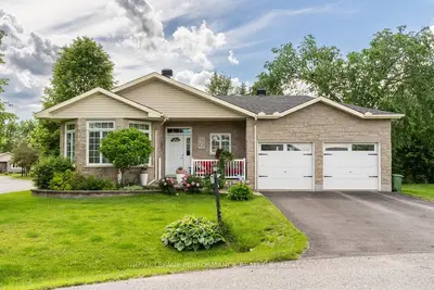 Detached in Greely - Metcalfe - Osgoode - Vernon and Area