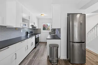 166 SOUTHDALE Road W 143, London South, ON N6J 2J1