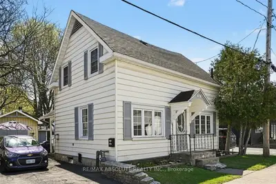 Detached in Arnprior