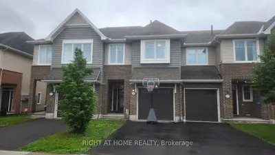 Att/Row/Townhouse in Barrhaven