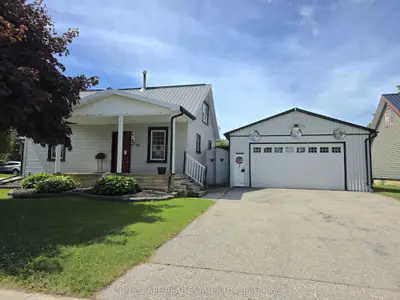 64 George Street S, Minto, On N0g 1z0