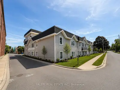 Condo Apartment in Cambridge