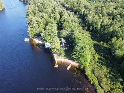 229 Haleway A Drive, Gravenhurst, On P1p 1r2