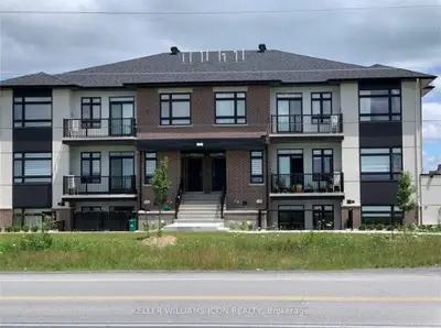 Condo Apartment in Kanata