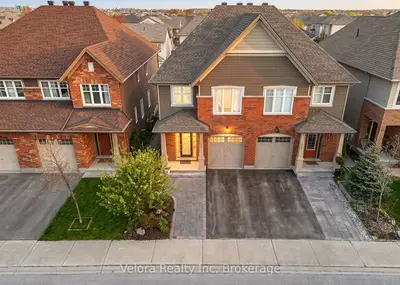 Semi-Detached in Stittsville - Munster - Richmond