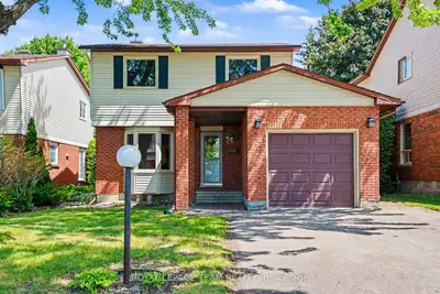 Detached in Kanata