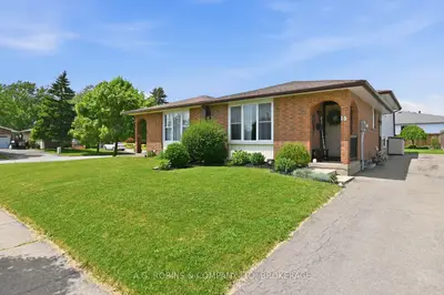 Semi-Detached in Welland