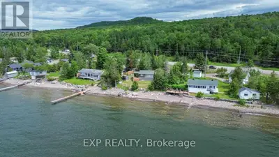 Detached in Algoma Remote Area