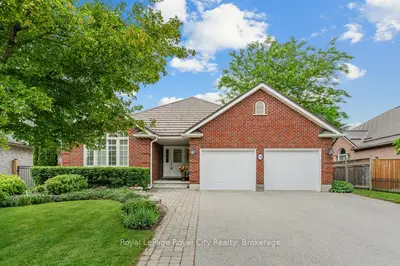 Detached in Guelph