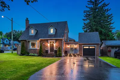 Detached in Cambridge