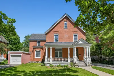 Detached in Lower Town - Sandy Hill