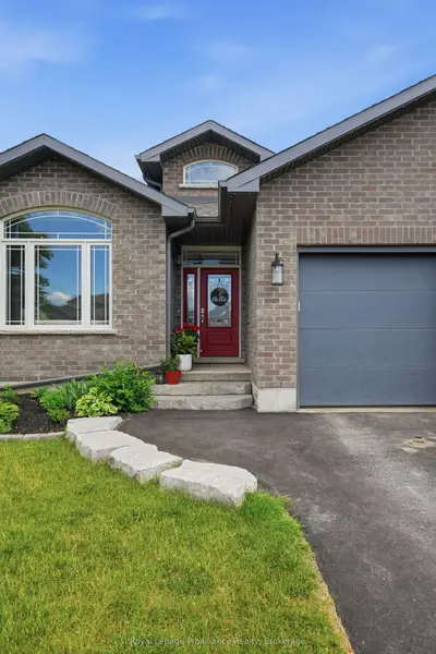 5 Bel Air Crescent, Quinte West, On K8v 0h5