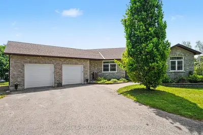 Detached in North Grenville