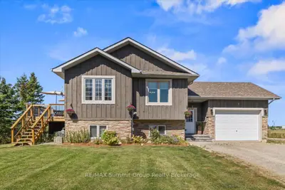 Detached in Melancthon