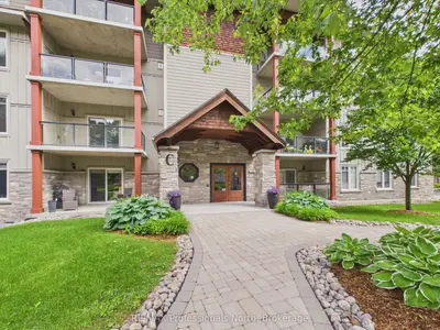 Condo Apartment in Bracebridge