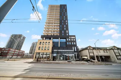 Condo Apartment in Waterloo