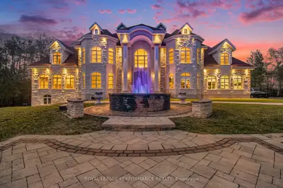 1413 BLACKHORSE Court, Manotick - Kars - Rideau Twp and Area, ON K4M 0A6