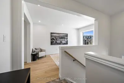 Condo Townhouse in Guelph