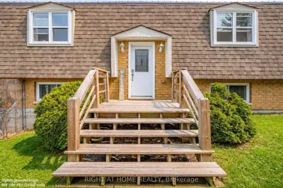 12 Maple Grove Road, Kawartha Lakes, On K9v 4r6