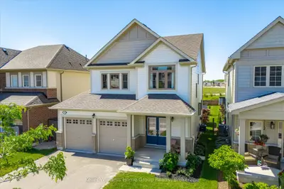 Detached in Centre Wellington