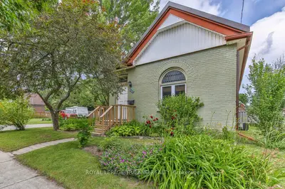 Detached in London East