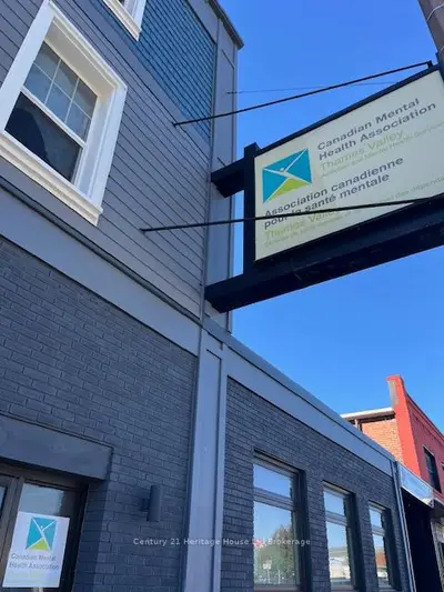 41 Broadway Street, Tillsonburg, On N4g 3p4