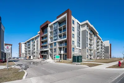 Condo Apartment in Hamilton