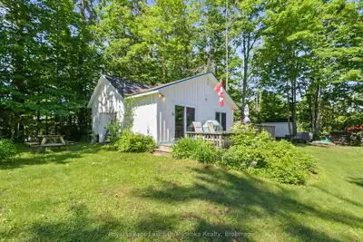 180 Two Road 2, Gravenhurst, On P1p 1r1