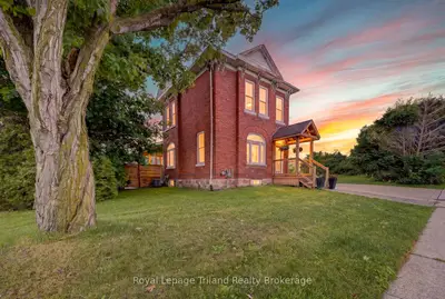 Detached in Zorra