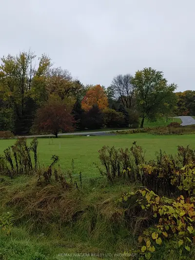 48 Youngs Point Road, Greater Napanee, On K0k 2w0