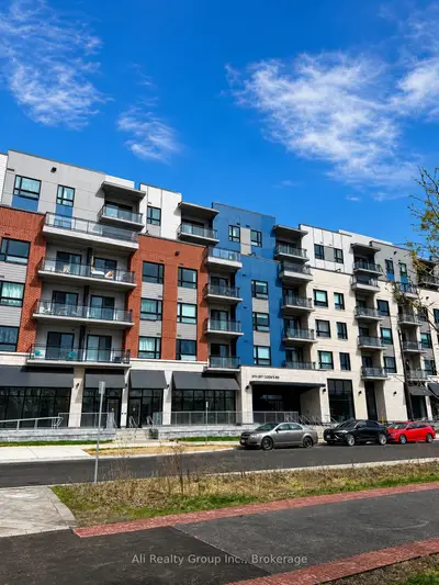 Condo Apartment in Manor Park - Cardinal Glen and Area
