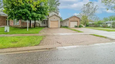 Detached in London East