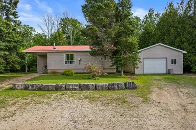 335 Pike Bay Road, Northern Bruce Peninsula, On N0h 1x0
