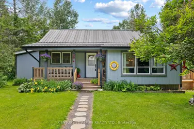 34 Shady Lane, Petawawa, On K8a 7z5