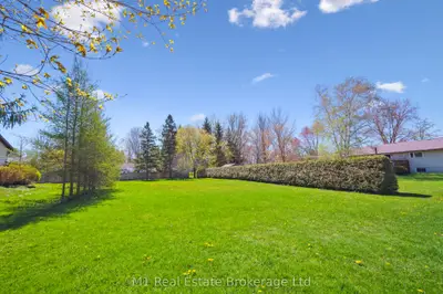 Vacant Land in Minto