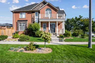 Att/Row/Townhouse in Hamilton