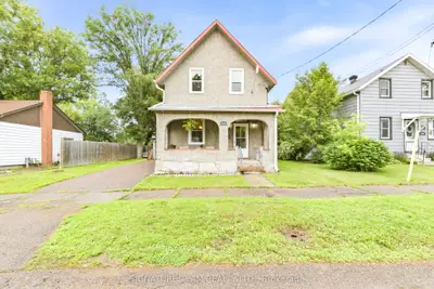 652 Moffat Street, Pembroke, On K8a 3y1