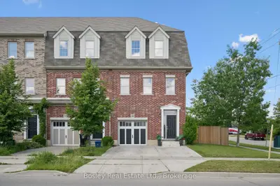 Att/Row/Townhouse in Kitchener